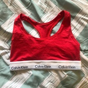 Calvin Klein bralette  red seize M
